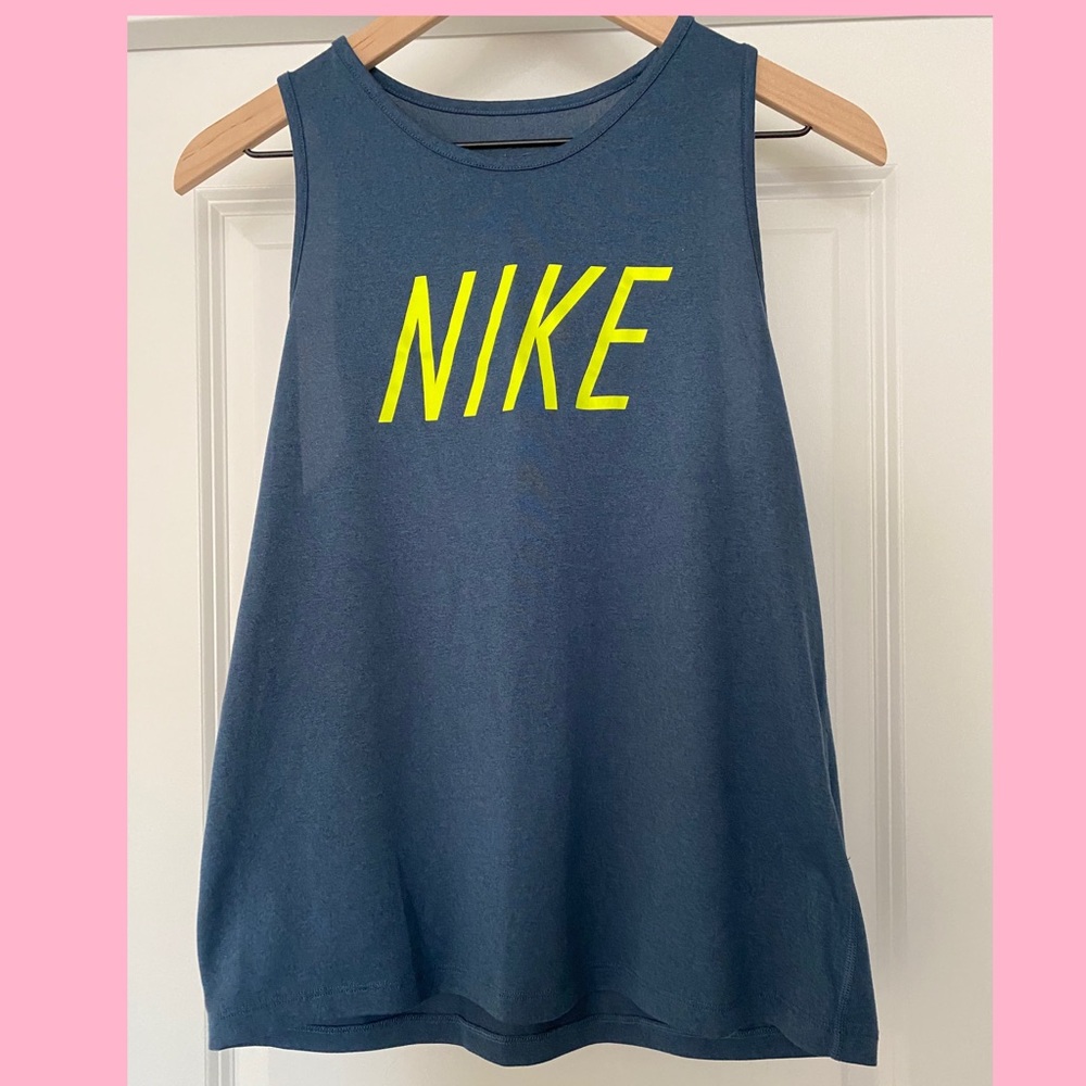 Nike Dri-fit tank
